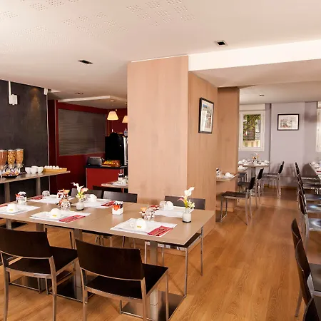 Sejours & Affaires Le Magistere Aparthotel 2*