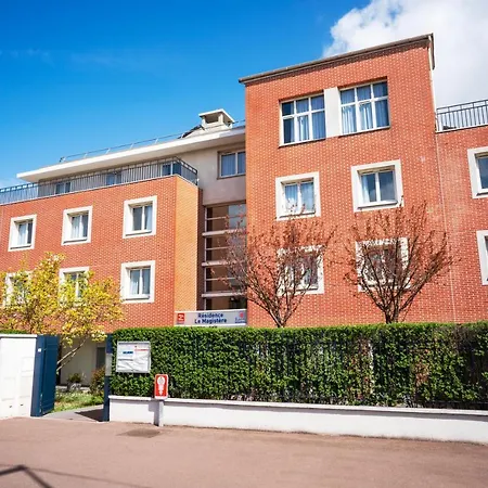 Séjours&affaires Le Magistere 2* Créteil